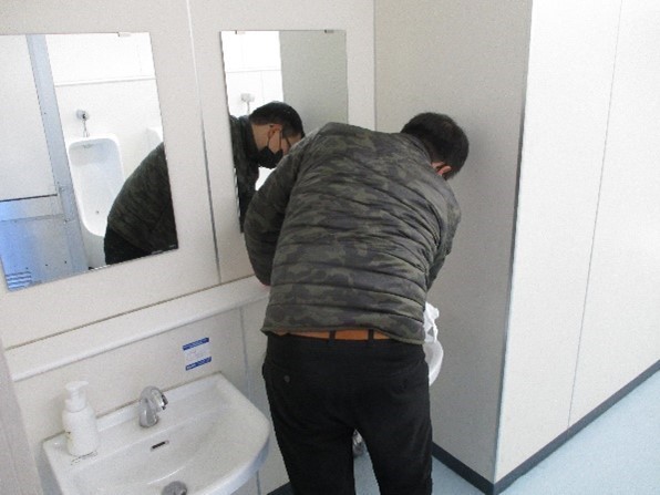 トイレボラ０１.jpg