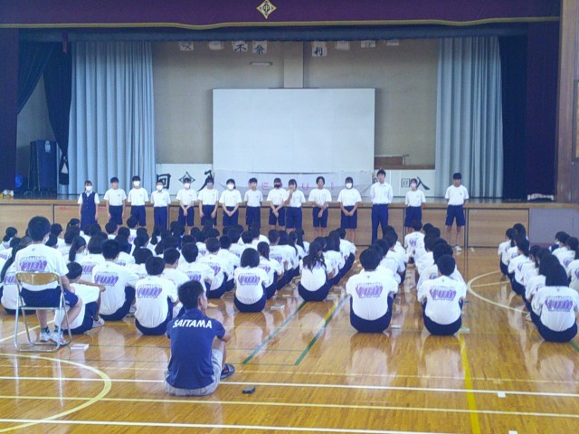 R60926２年生学年朝会.JPG